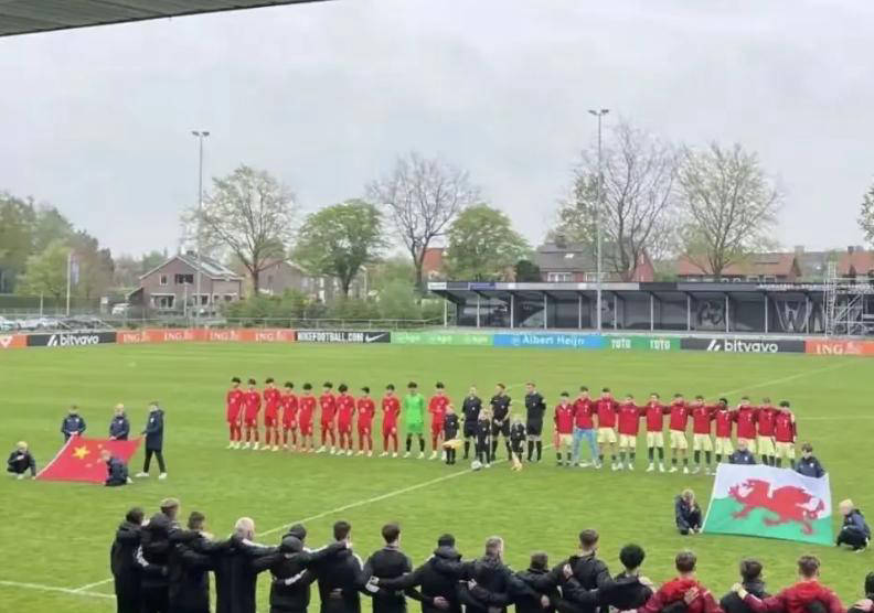 星空体育登录入口-关于雷恩俱乐部在比赛中遭遇挫折的信息