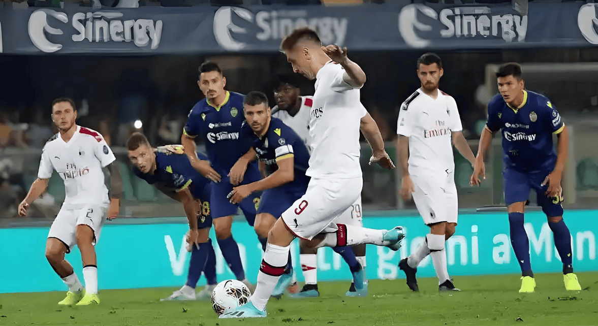 星空体育官方-包含帕尔马球队主帅调整战术，取得一定效果的词条