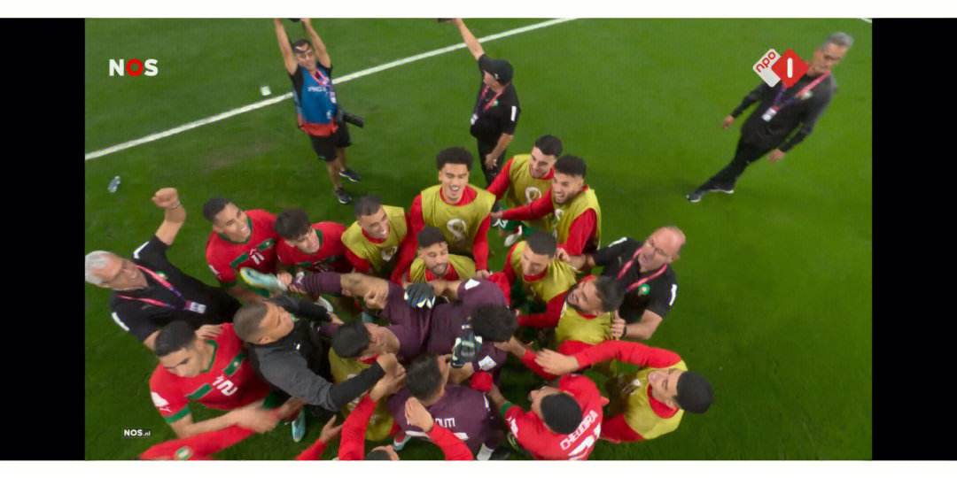 星空体育官网登录网址-摩洛哥瓦赫达主场气氛火爆，球迷助威成强大后盾