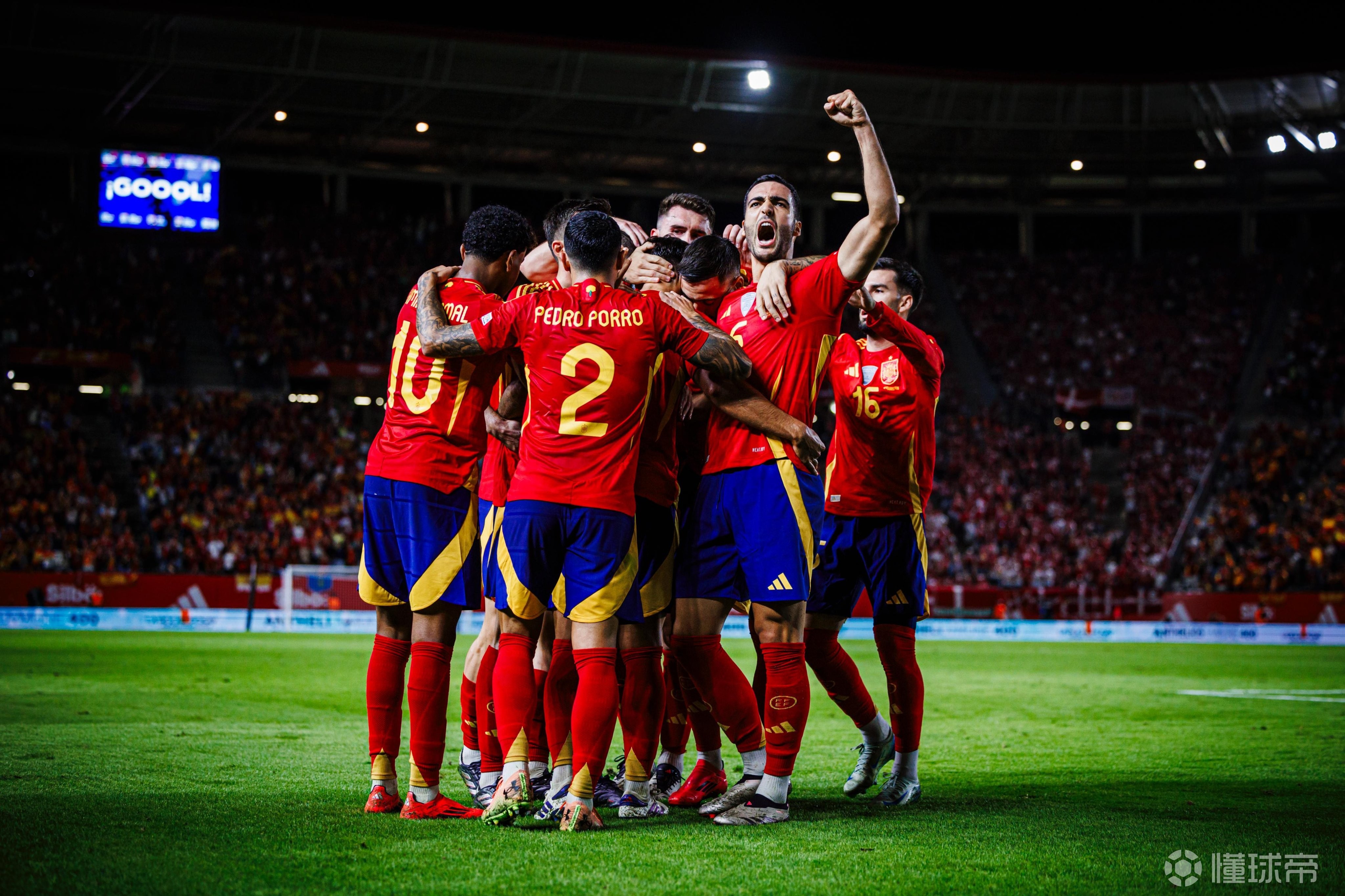 西班牙队取得胜利晋级淘汰赛 西班牙队取得胜利晋级淘汰赛