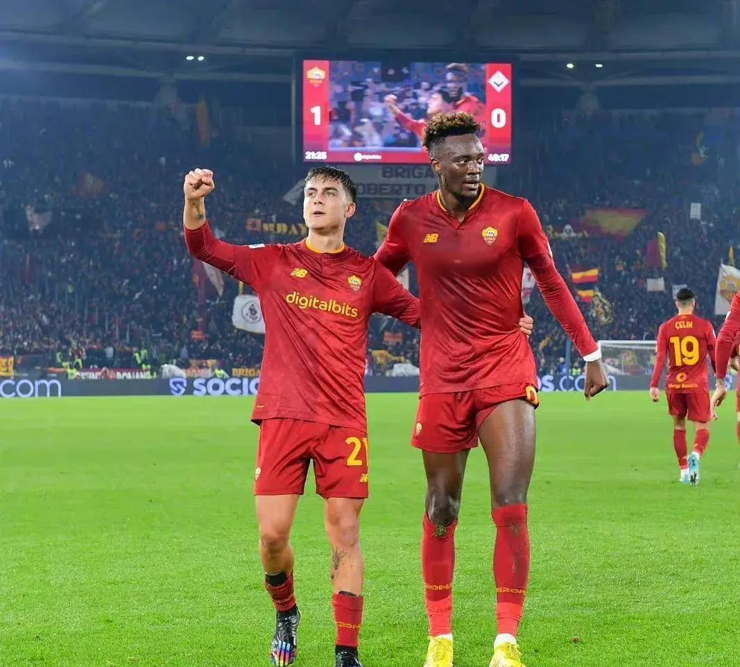 星空体育活动-那不勒斯主场逆转取得关键胜利的简单介绍