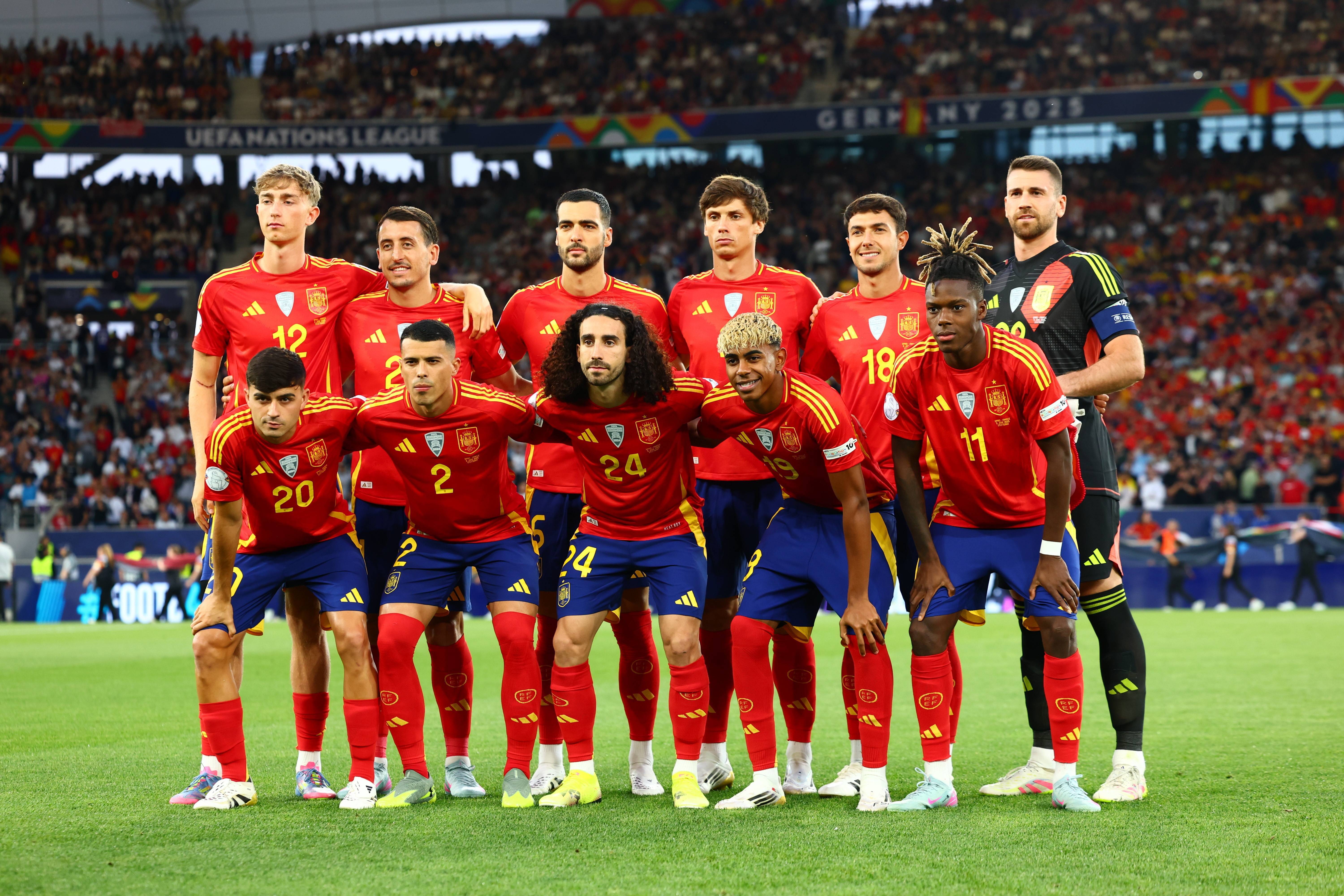 星空体育官网-瑞典对阵西班牙，双方争夺胜点