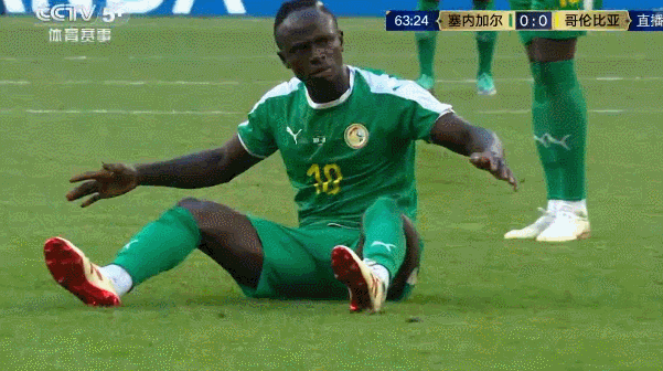 星空体育培训-关于最新足球动态：女子足球赛场上的精彩一瞥！的信息