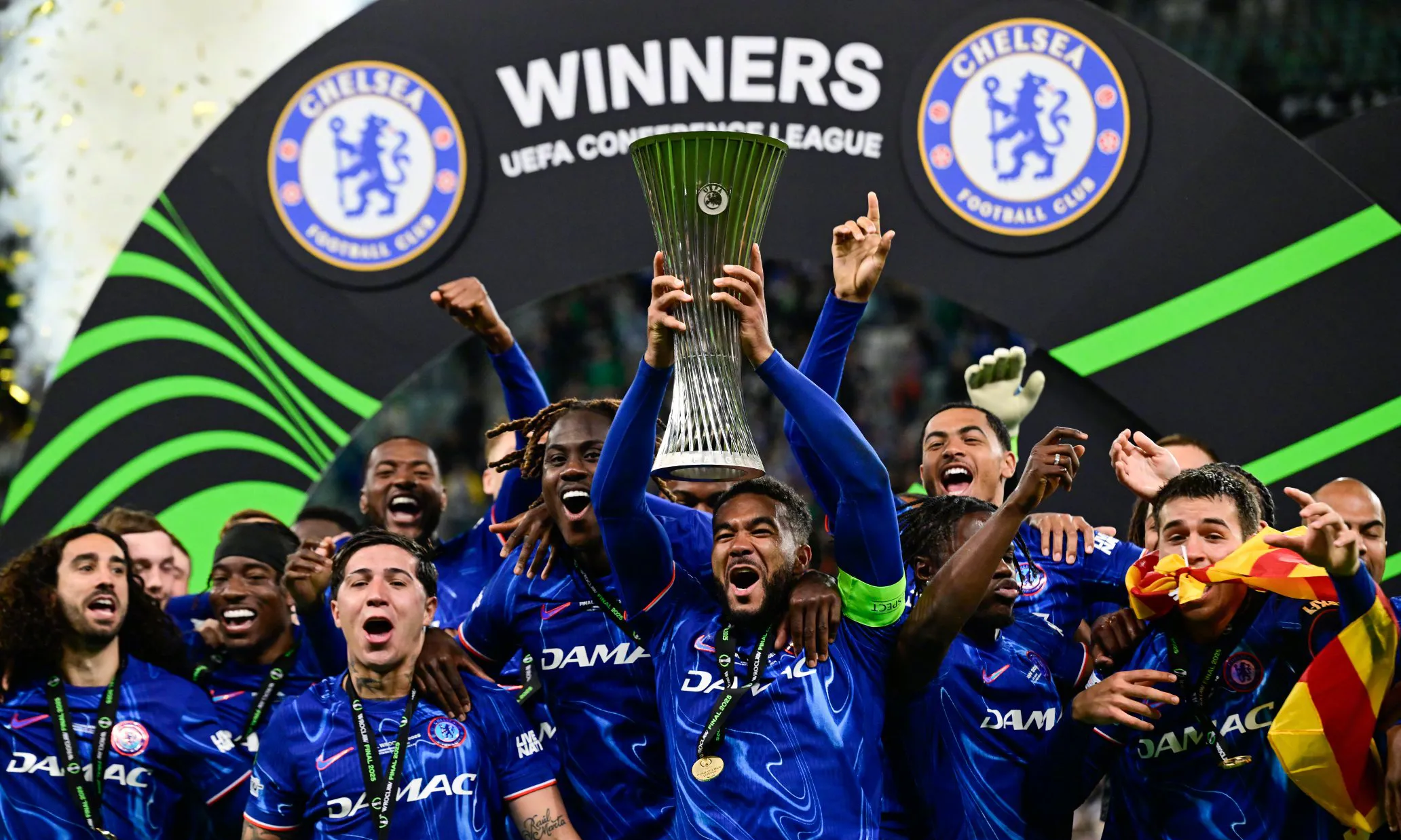 巴黎绝杀切尔西,首度晋级欧冠决赛 巴黎绝杀切尔西,首度晋级欧冠决赛