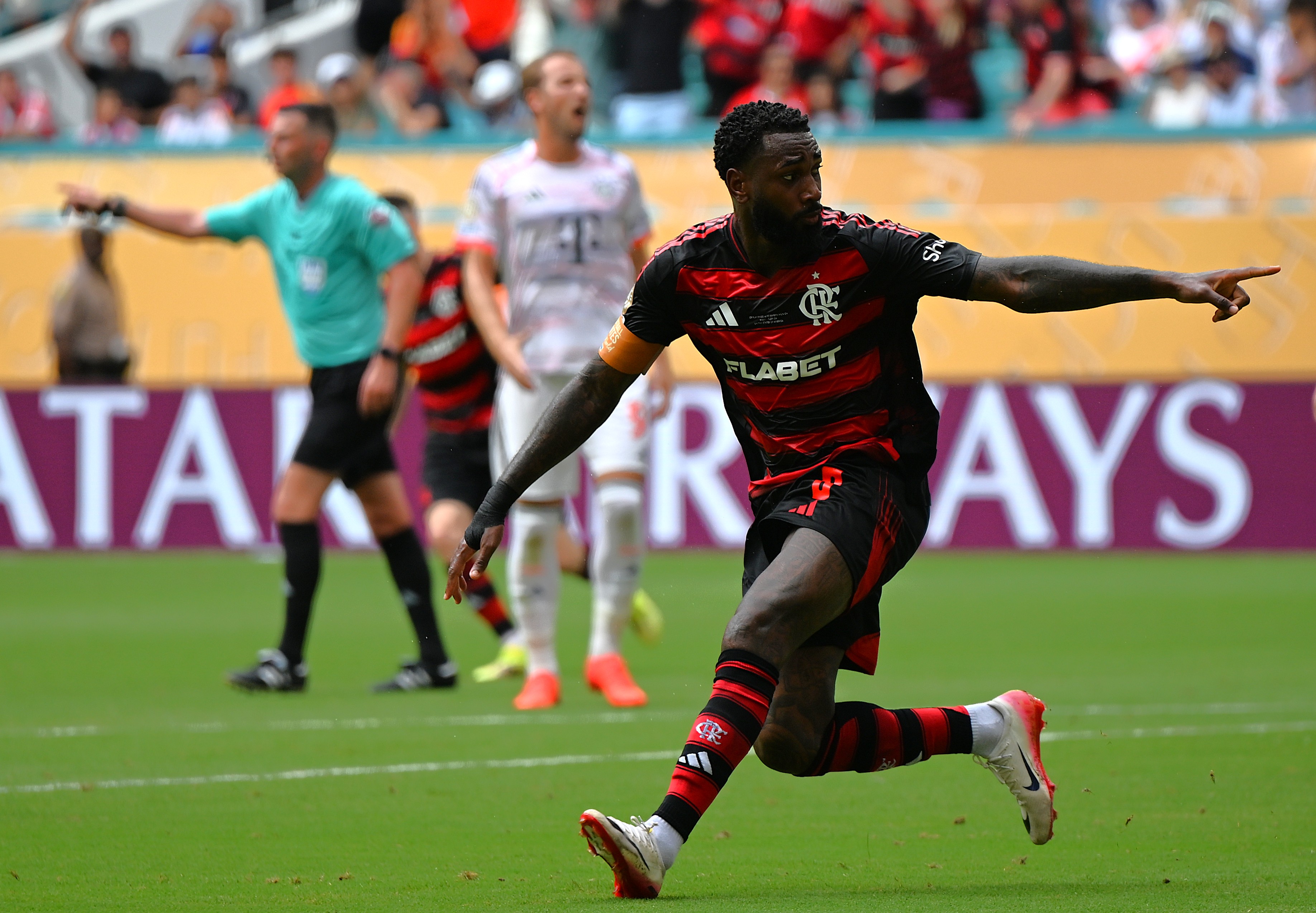 拜仁慕尼黑击败对手成功晋级