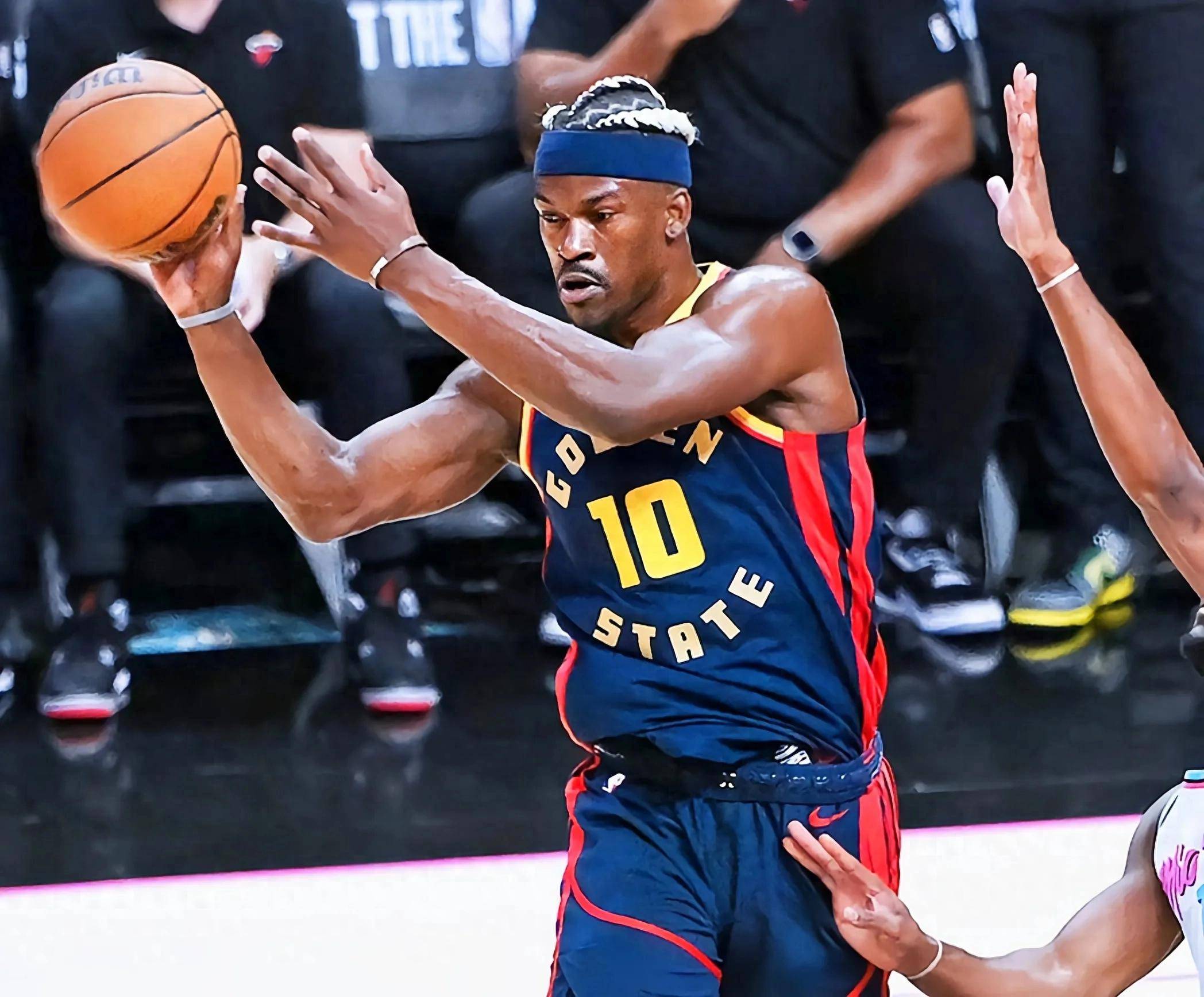 黄蜂大胜勇士,拉塞尔表现出色的简单介绍 黄蜂大胜勇士,拉塞尔表现出色的简单介绍