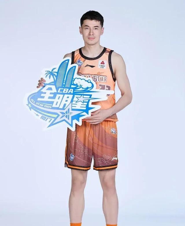 万众瞩目的比赛,全明星球员风采尽显 万众瞩目的比赛,全明星球员风采尽显