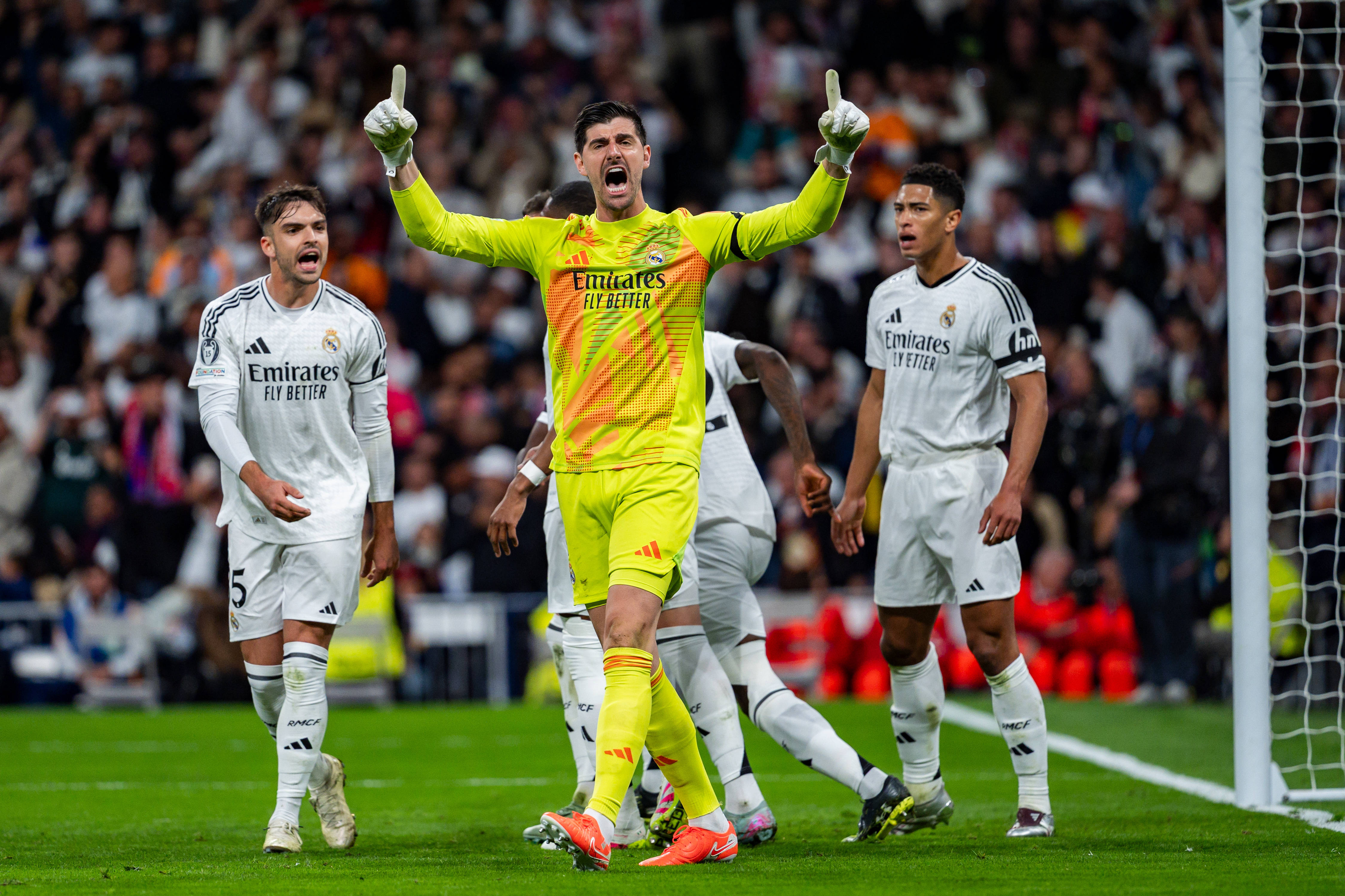 星空体育亚洲官网-拜仁客场大胜，顺利晋级欧冠四强的简单介绍